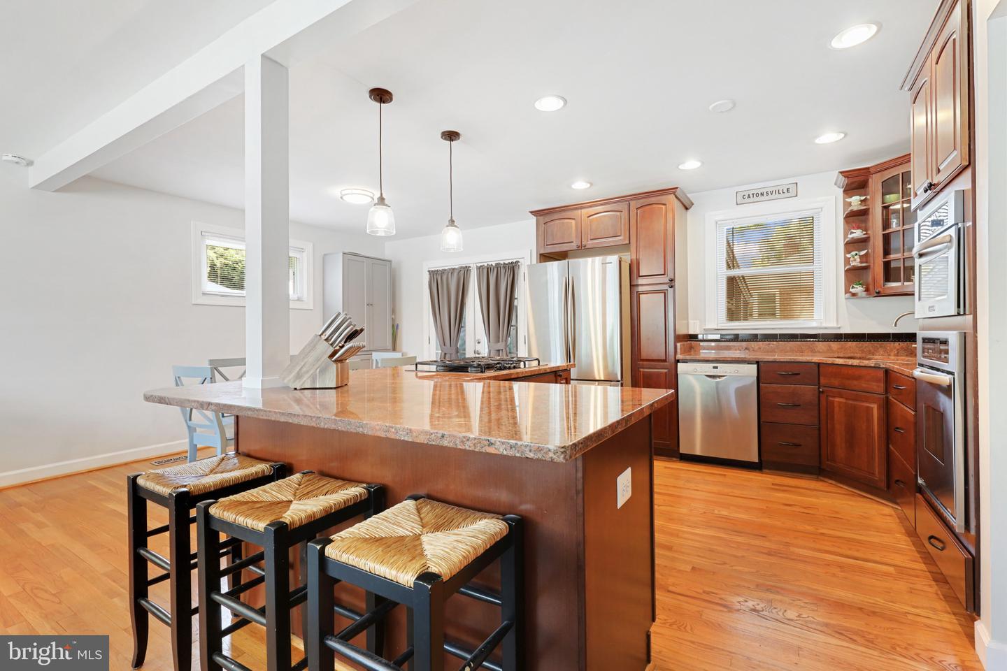 38 Delrey Ave