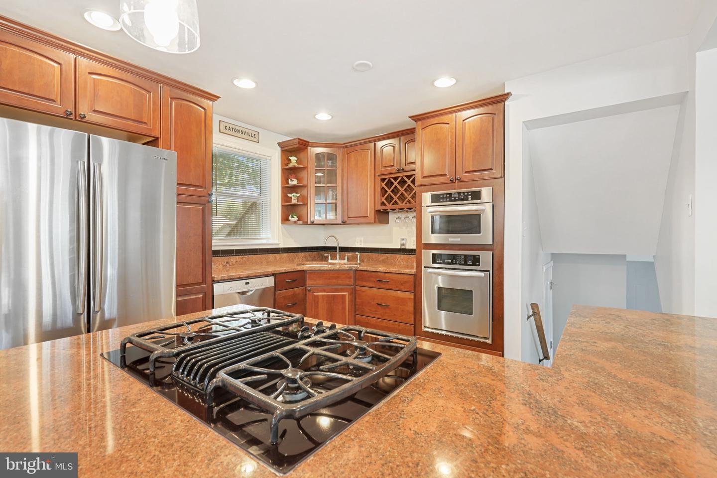 38 Delrey Ave