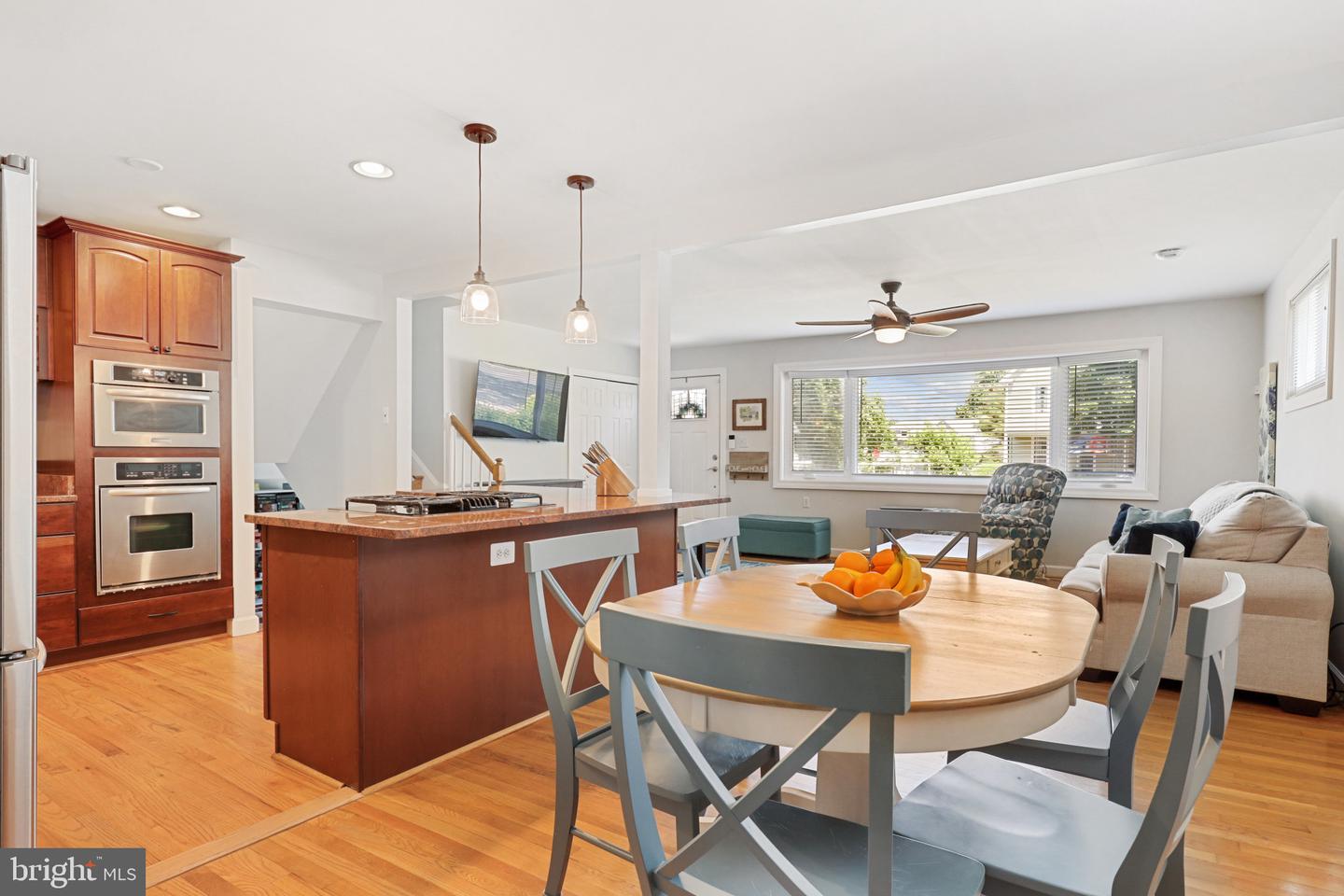 38 Delrey Ave