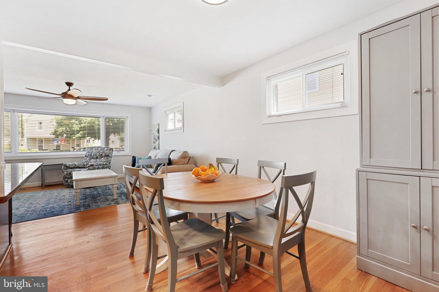 38 Delrey Ave