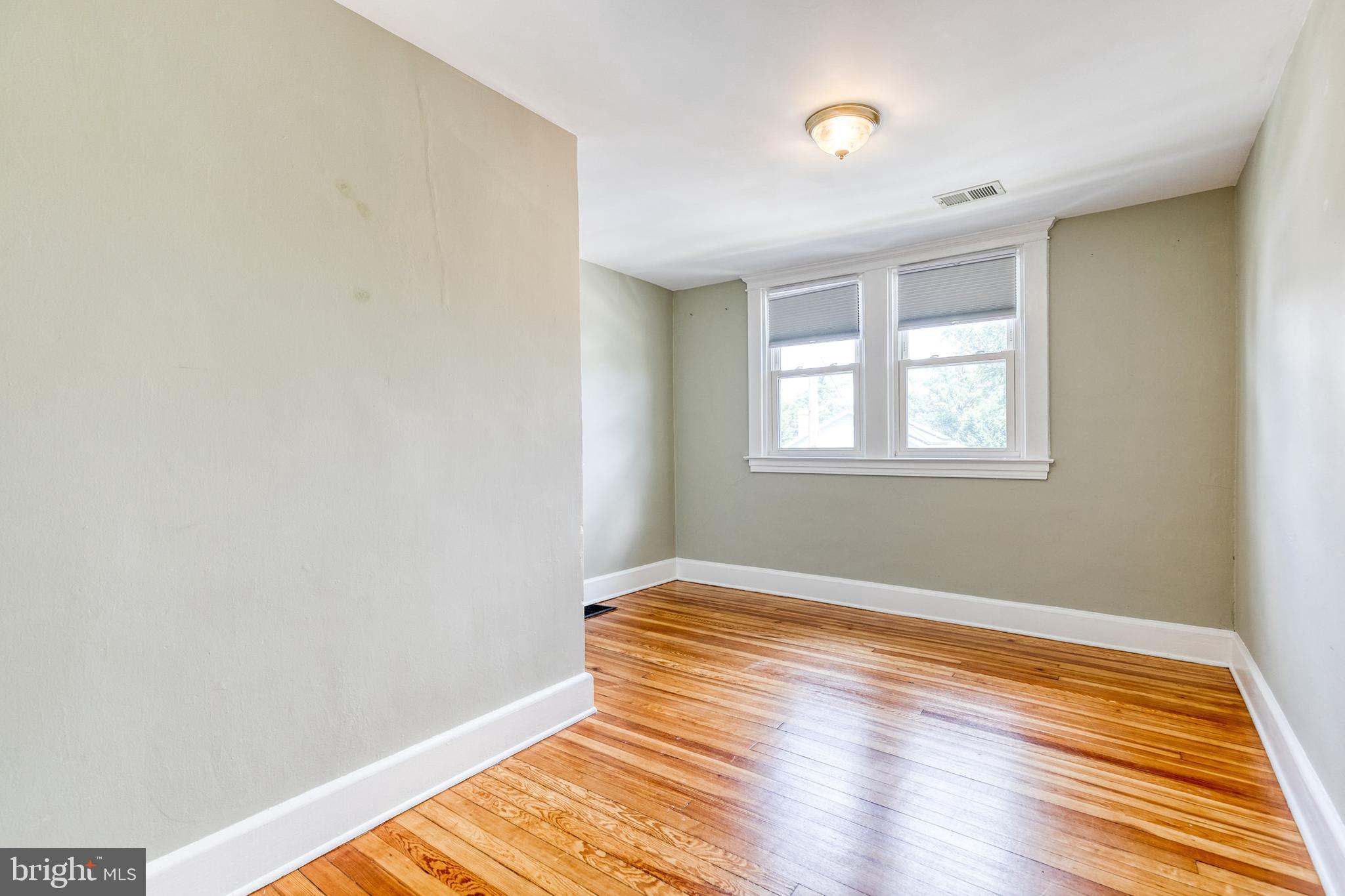 10 GLENWOOD