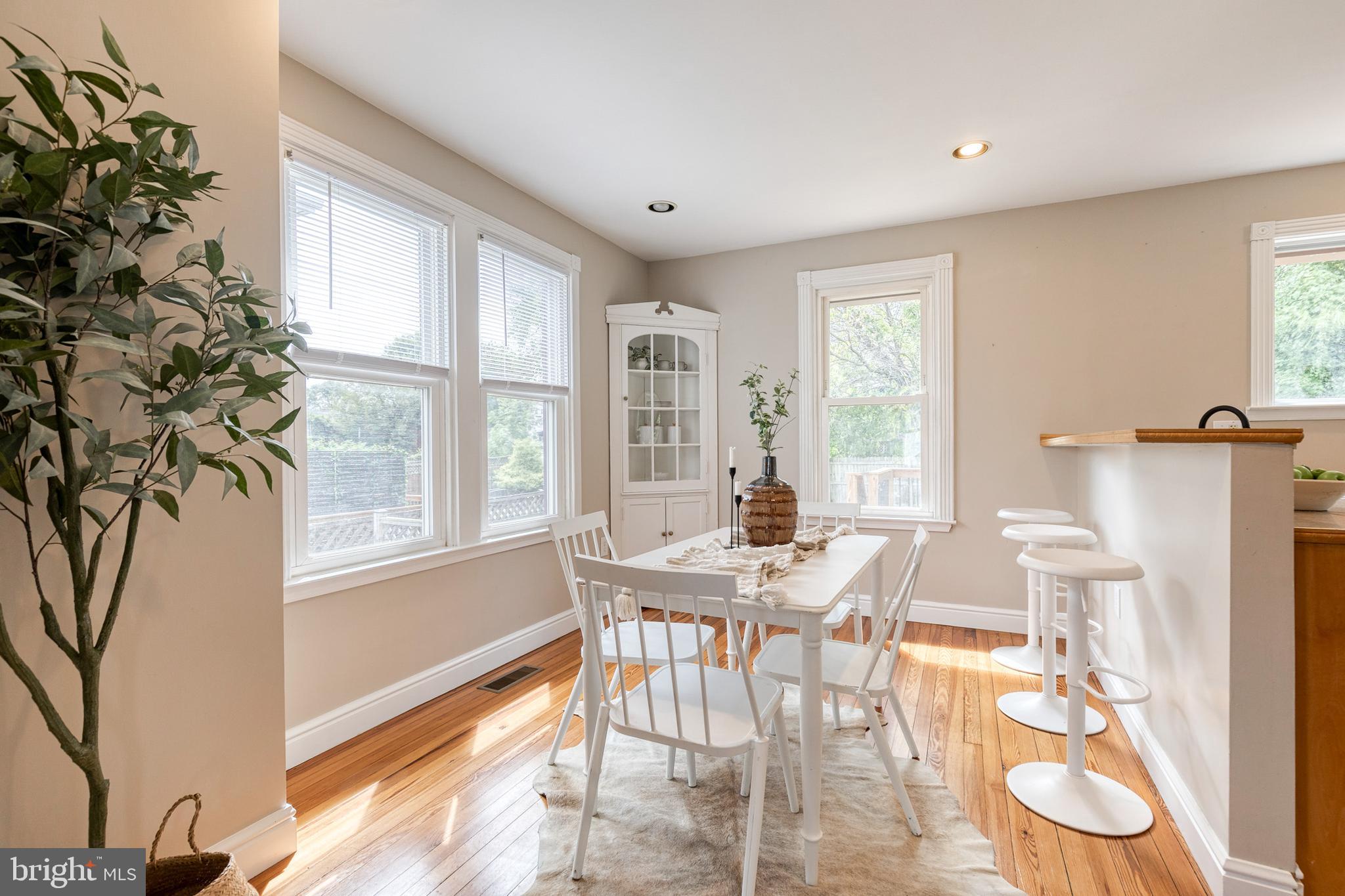 10 GLENWOOD
