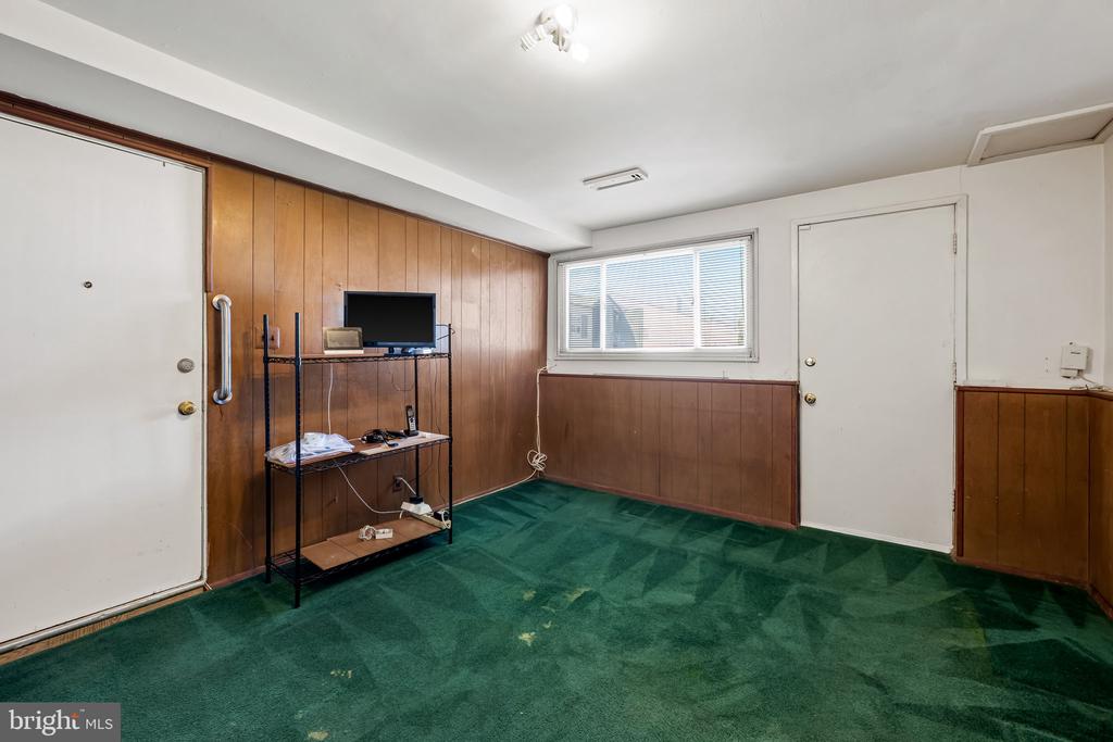916 PRESTWOOD