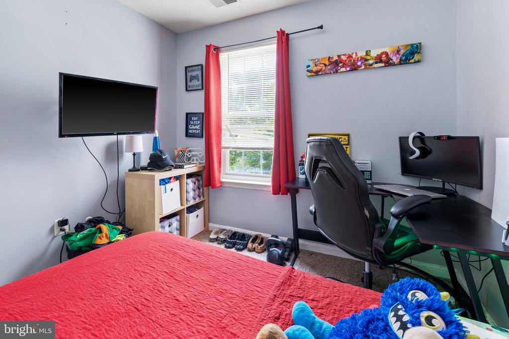 9620 ANTLER CIRCLE