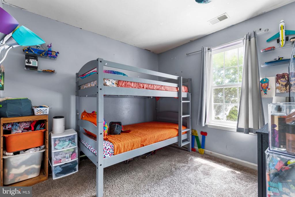 9620 ANTLER CIRCLE