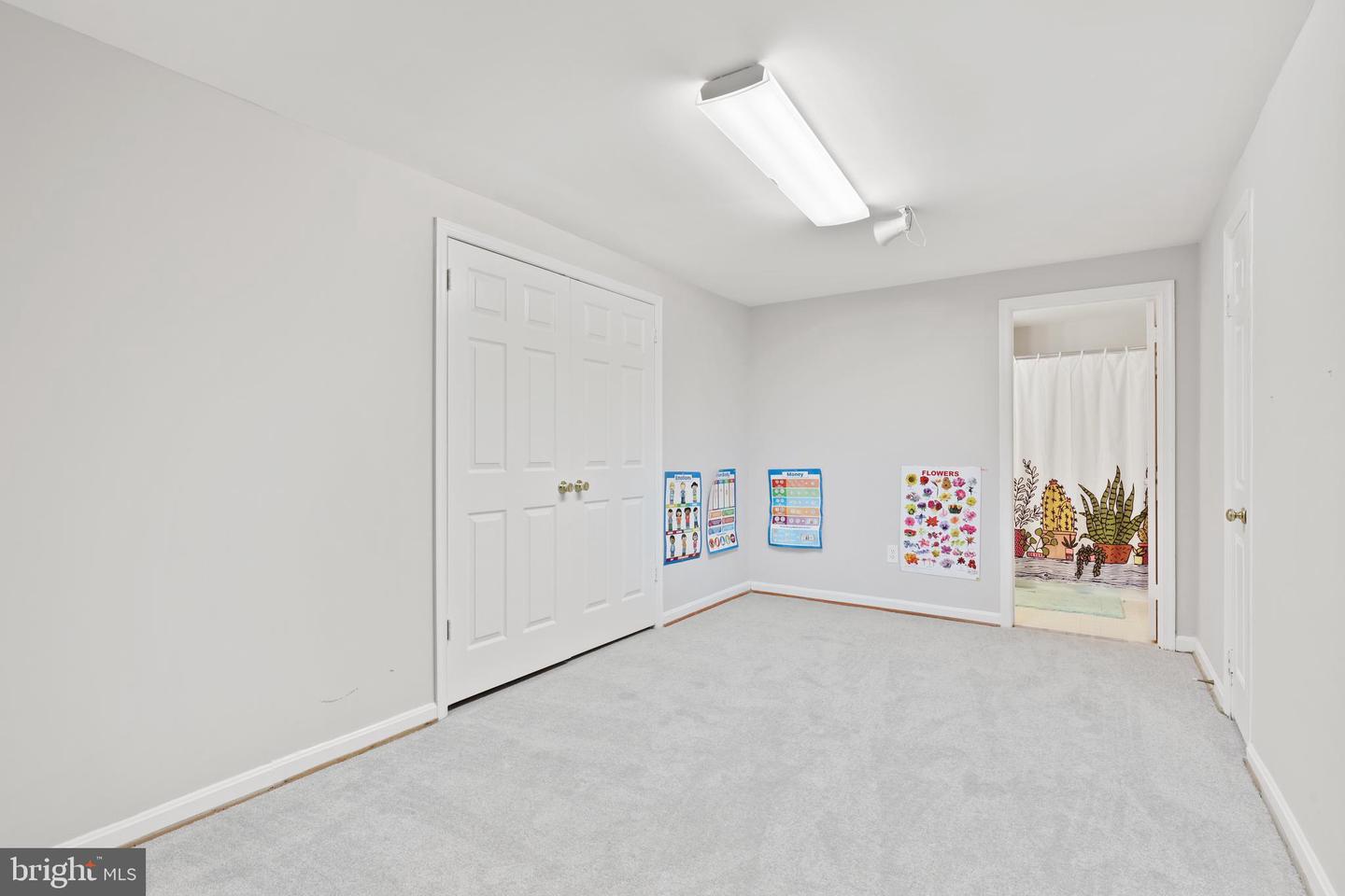 10317 Kingsbridge Rd
