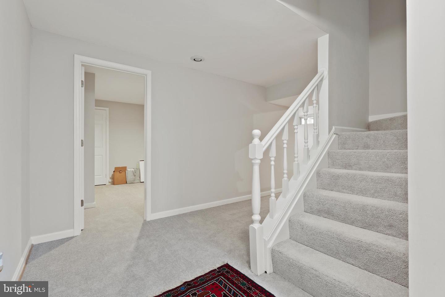 10317 Kingsbridge Rd