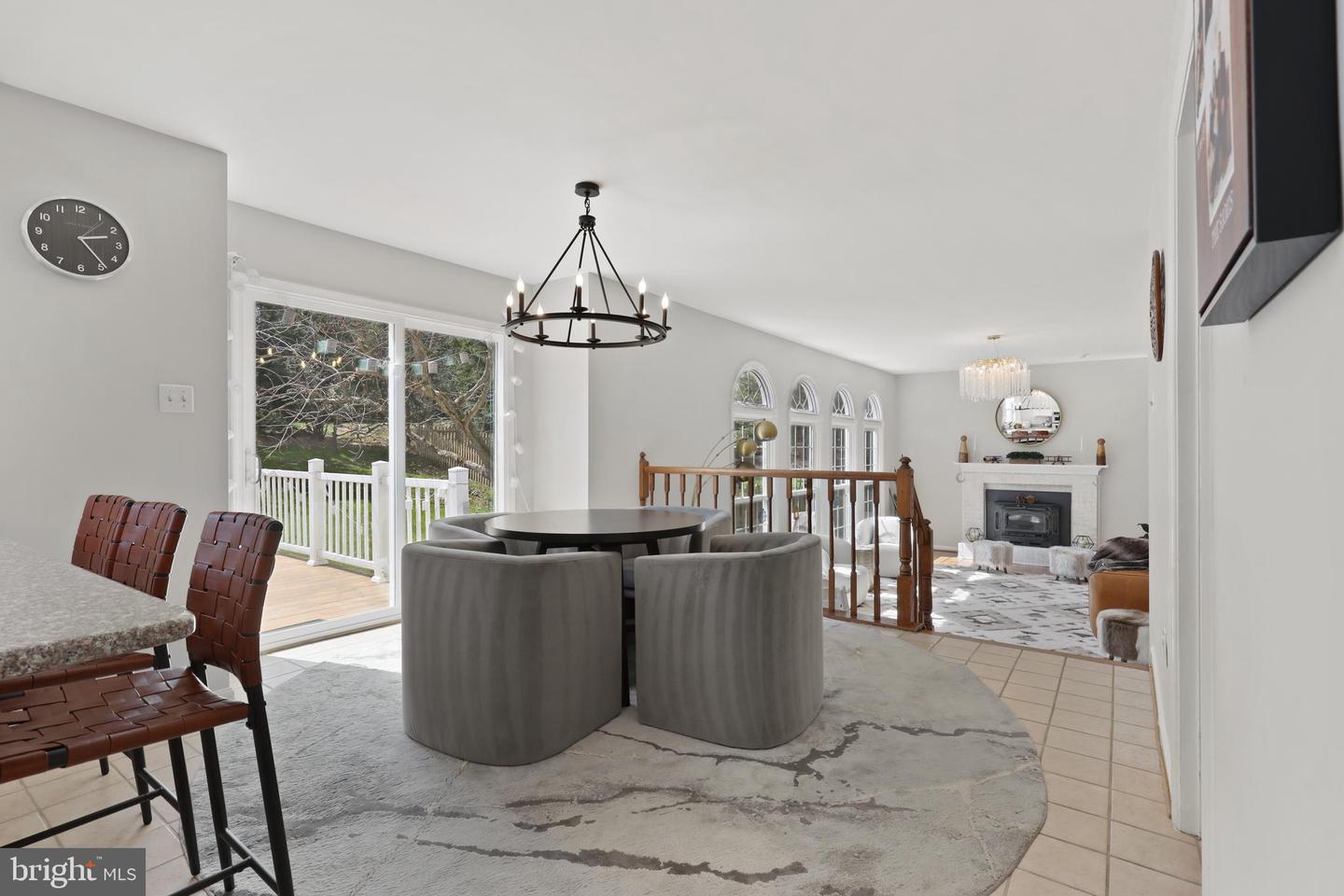 10317 Kingsbridge Rd