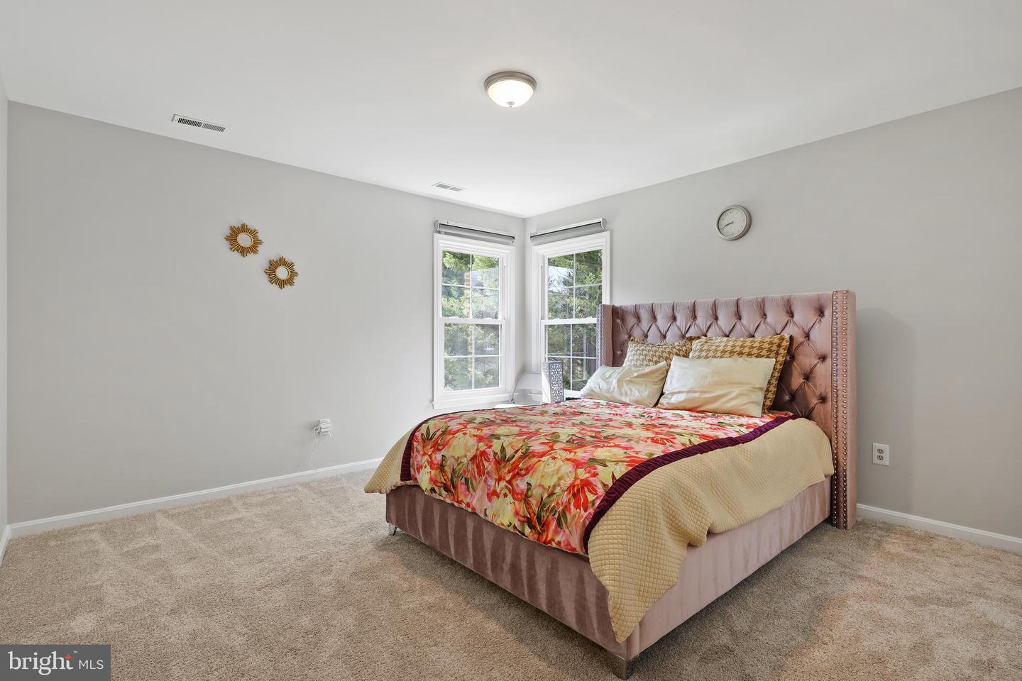 10317 Kingsbridge Rd