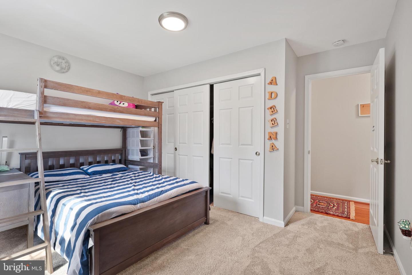 10317 Kingsbridge Rd