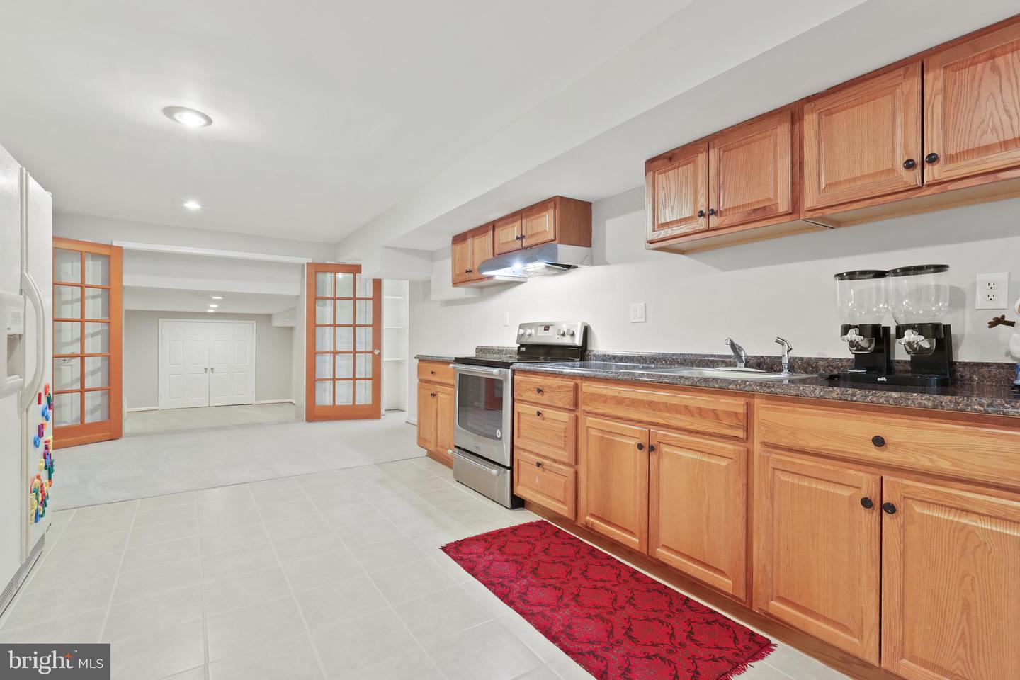 10317 Kingsbridge Rd