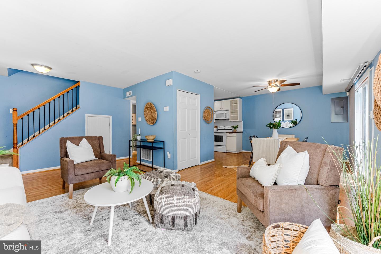 9594 Standon Pl