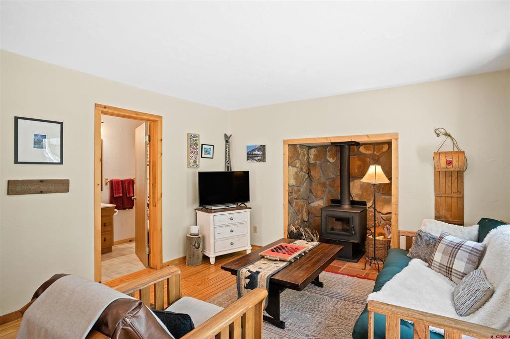 1950 County Road 771