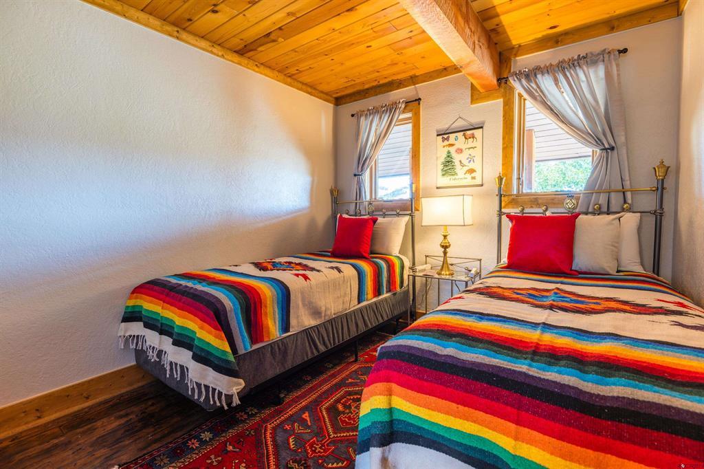 28890 County Road 33-EE