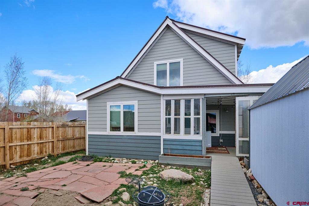 1207 Van Tuyl Circle