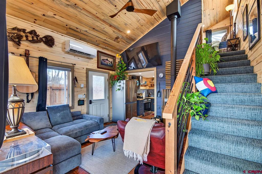 1207 Van Tuyl Circle