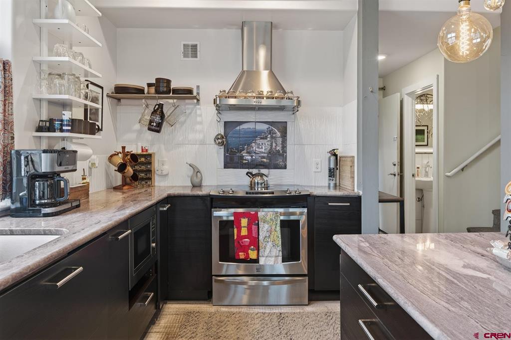 1207 Van Tuyl Circle