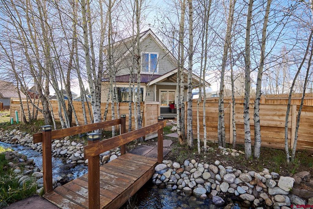 1207 Van Tuyl Circle