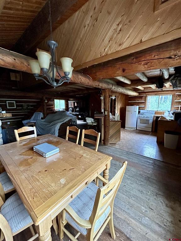 9727 County Road 76