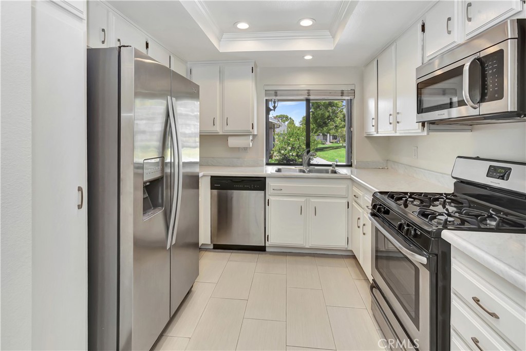 8566 Larkhall Circle 808-B