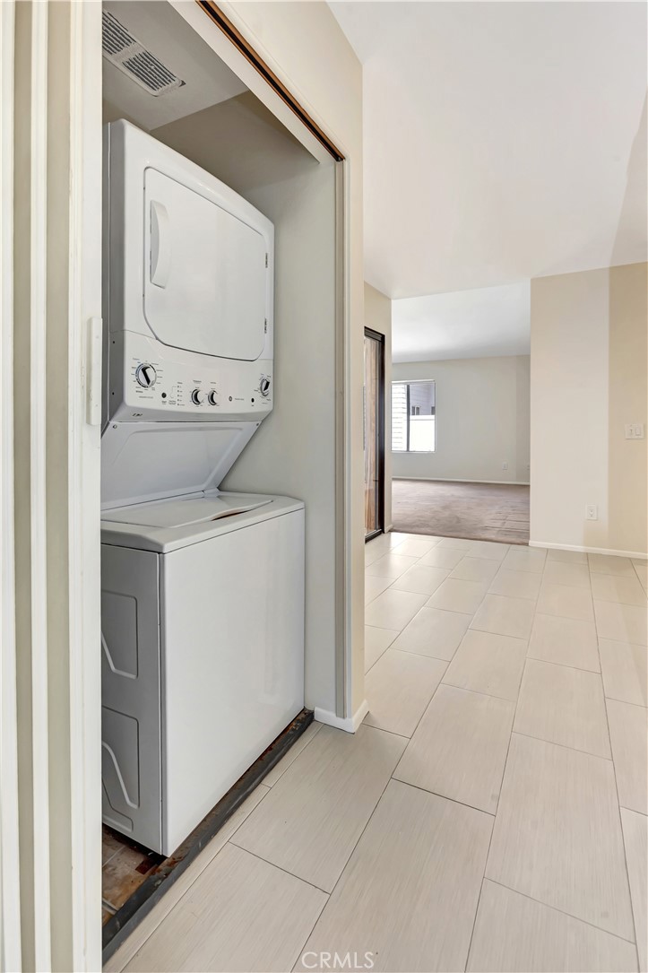 8566 Larkhall Circle 808-B