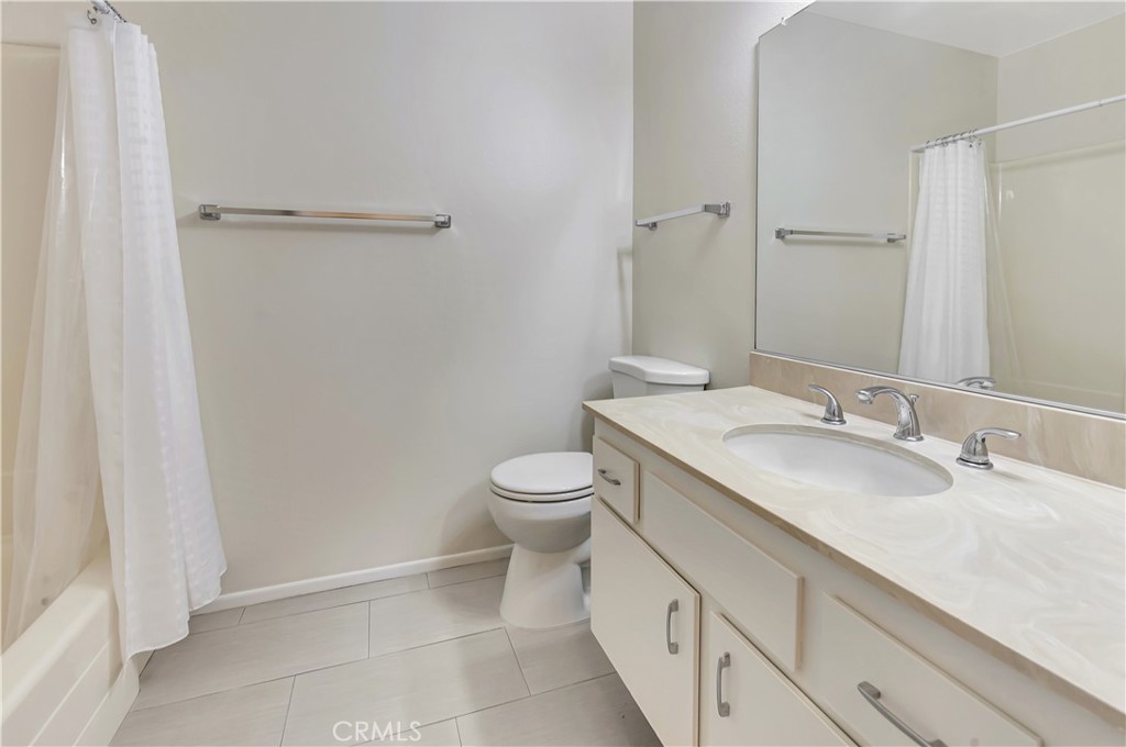 8566 Larkhall Circle 808-B