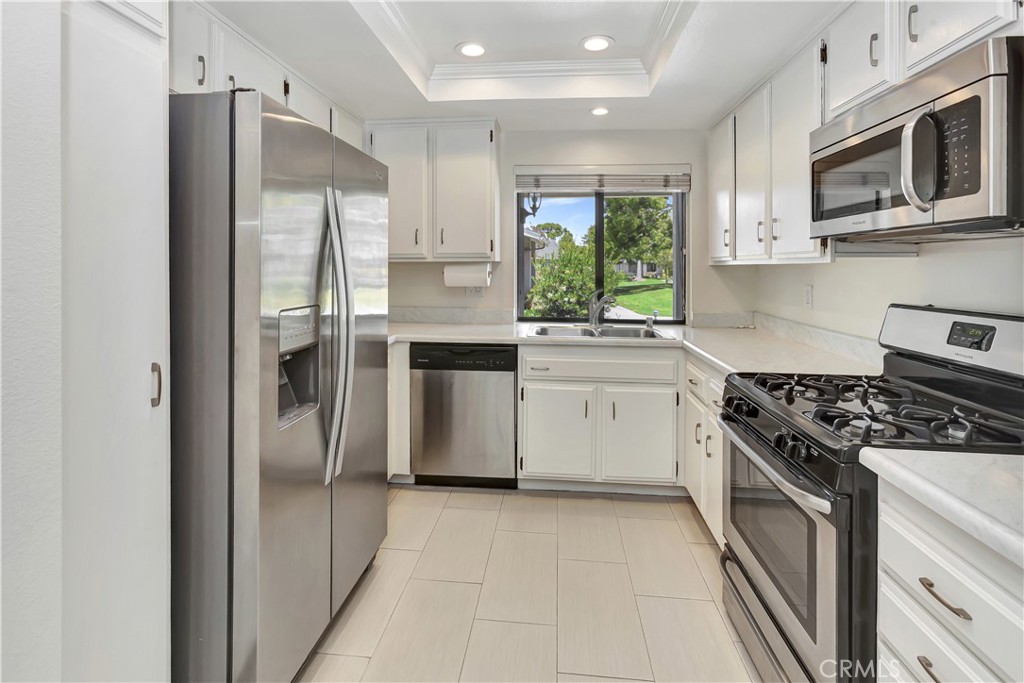 8566 Larkhall Circle 808-B