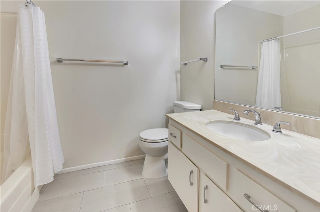 8566 Larkhall Circle 808-B