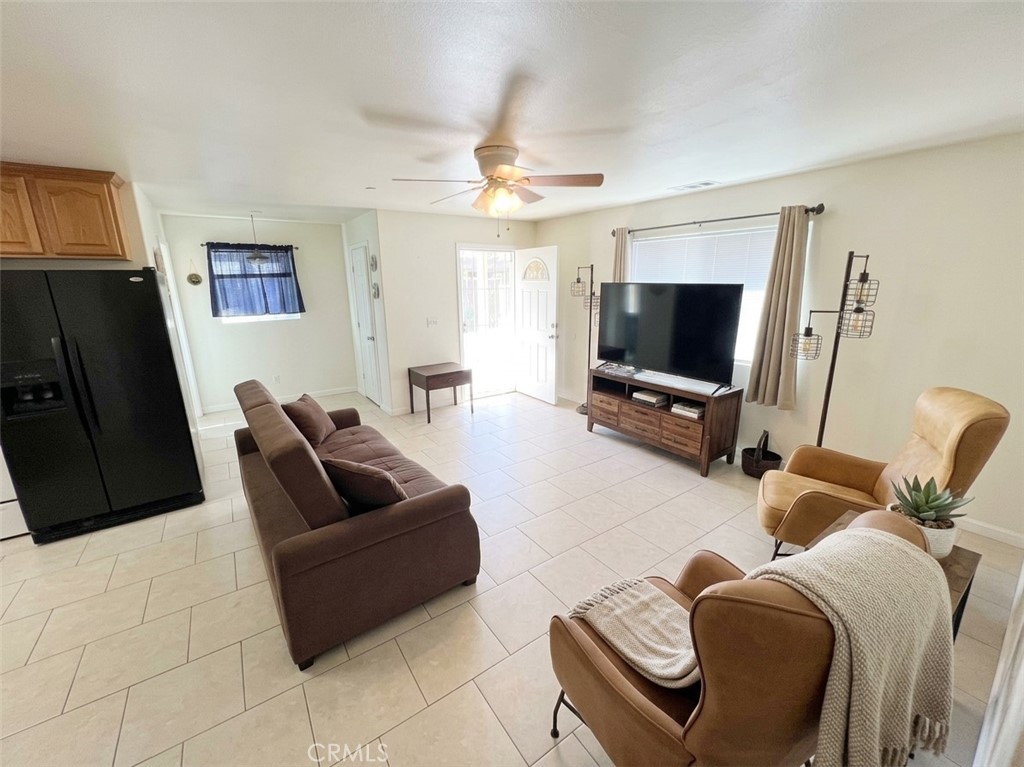 549 S Del Norte