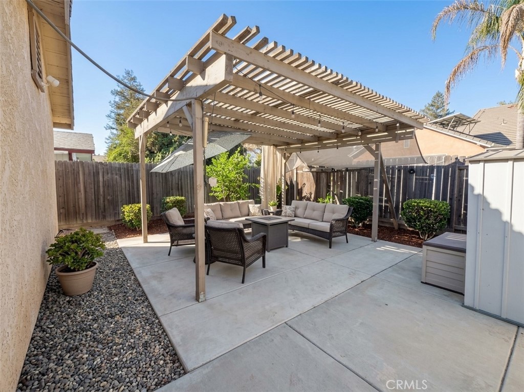 549 S Del Norte