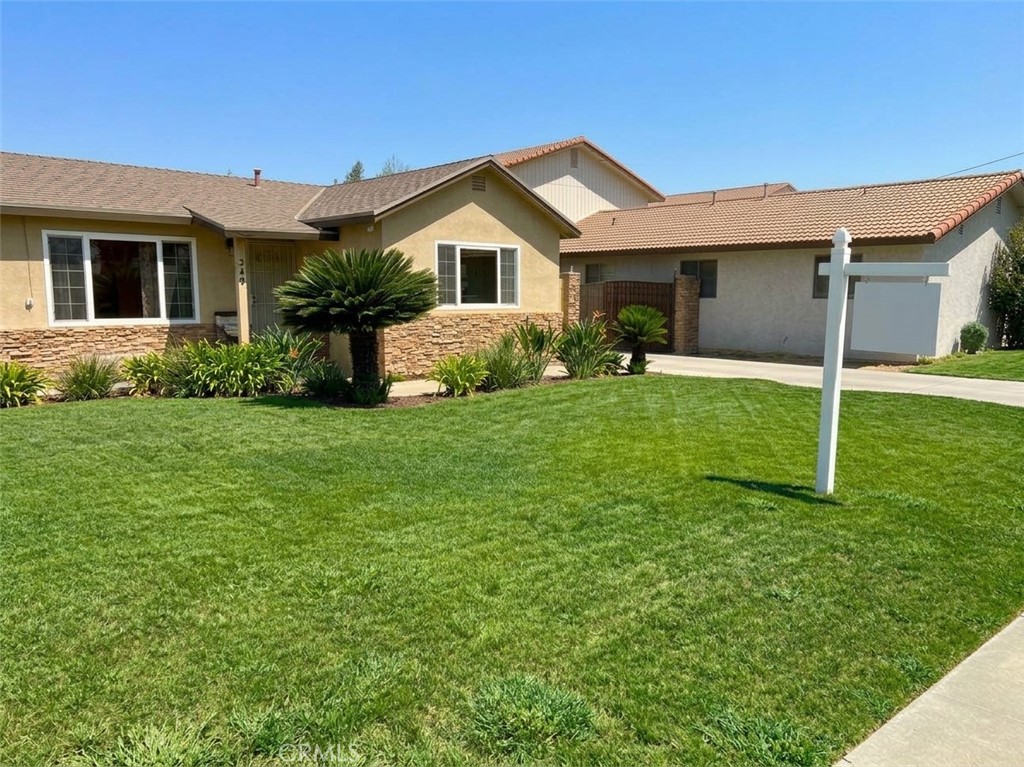 549 S Del Norte