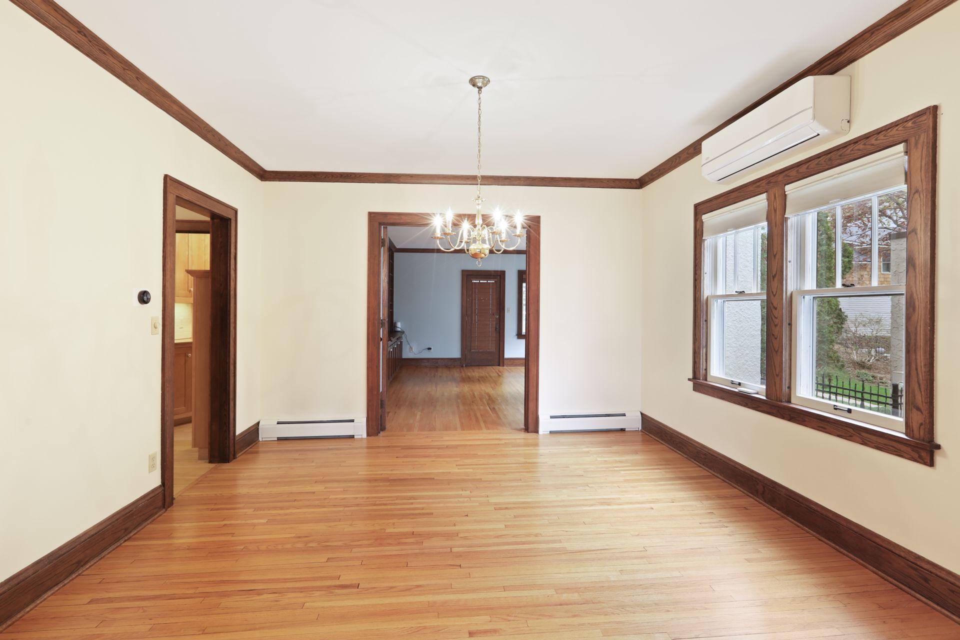 198 Montrose Place