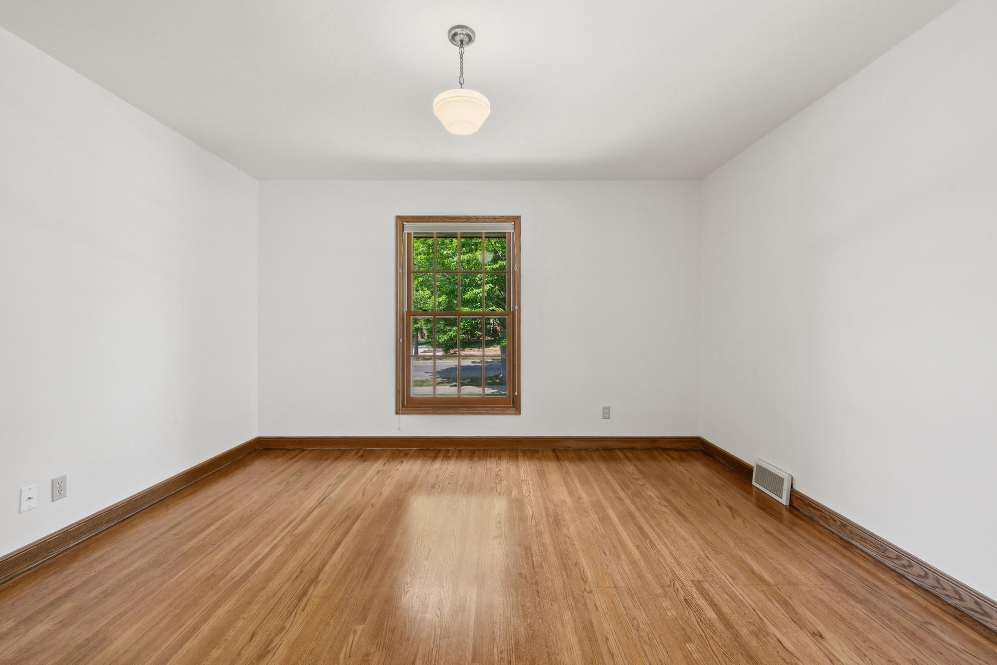 2118 Highland Parkway