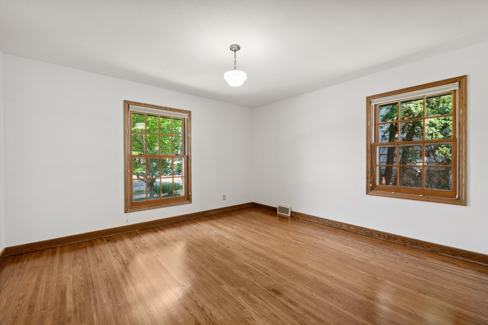 2118 Highland Parkway