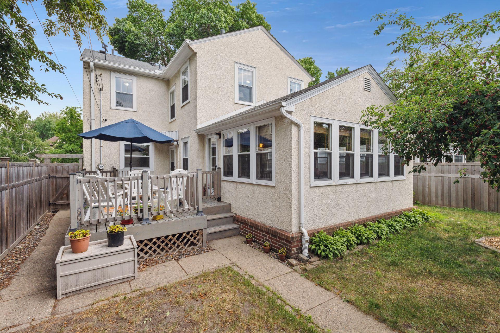 5108 Woodlawn Boulevard