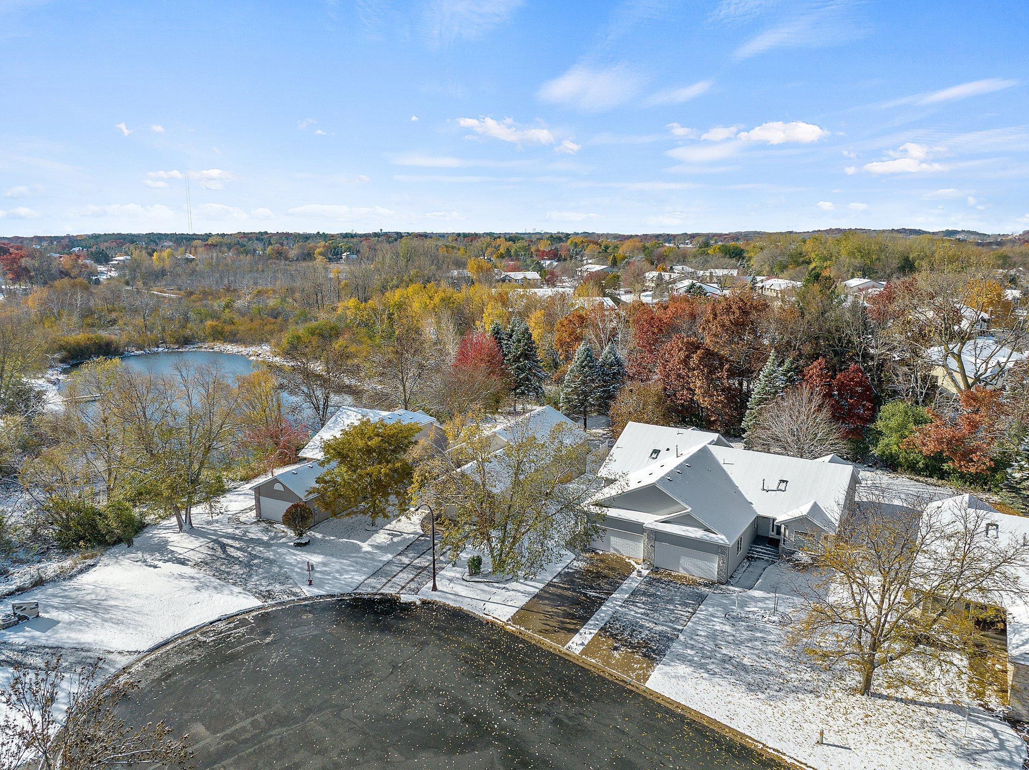 5625 Heather Ridge Court