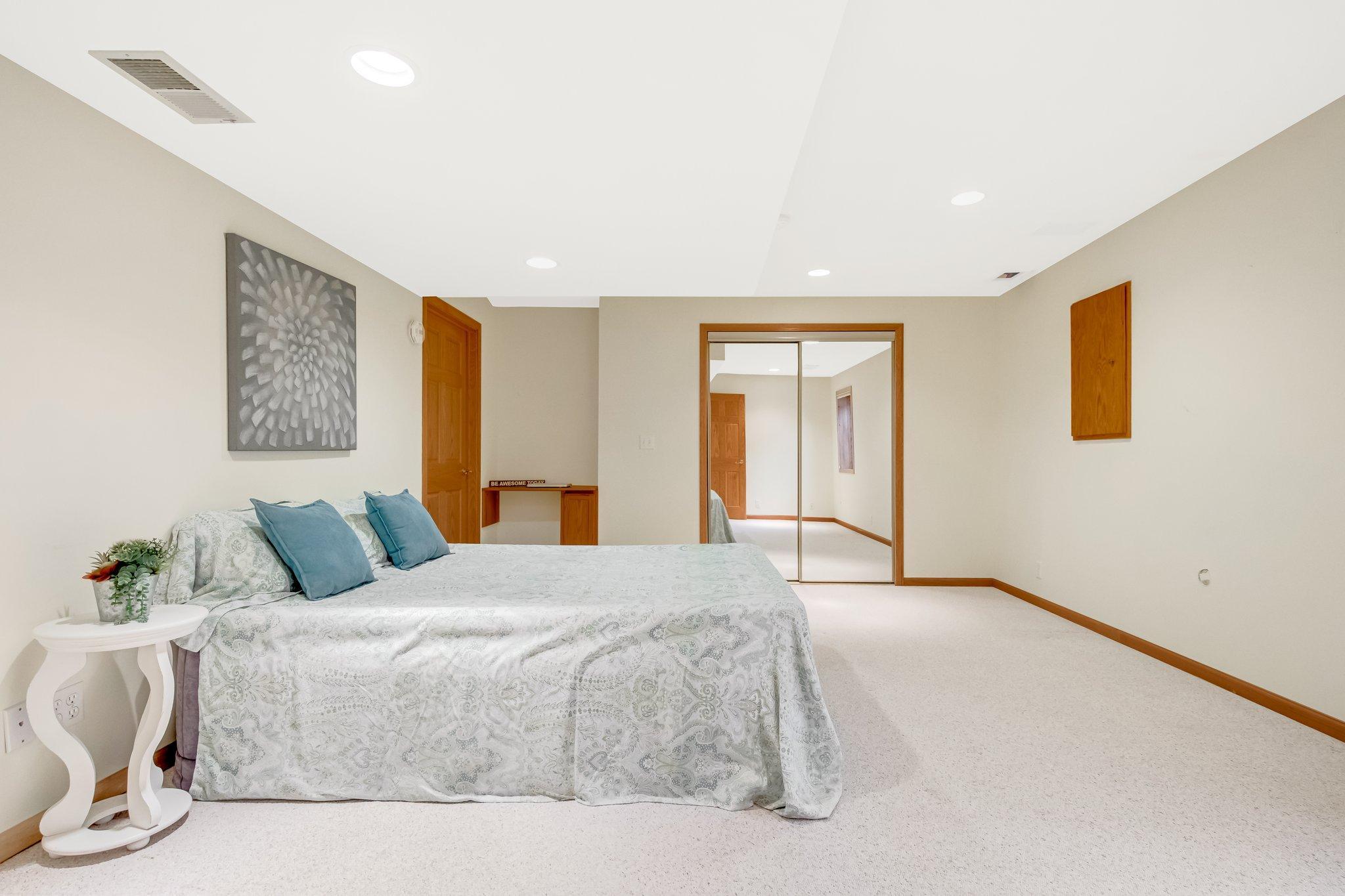 5625 Heather Ridge Court