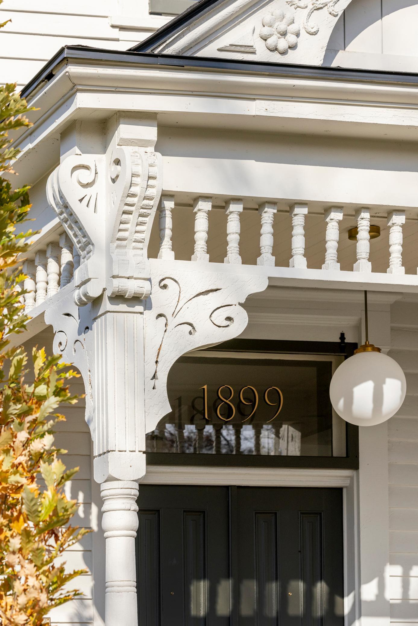 1899 Iglehart Avenue
