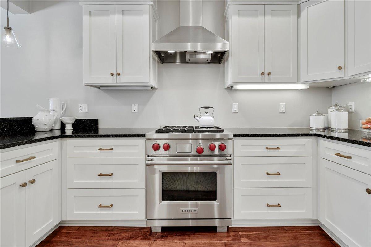 4050 Linden Hills Boulevard