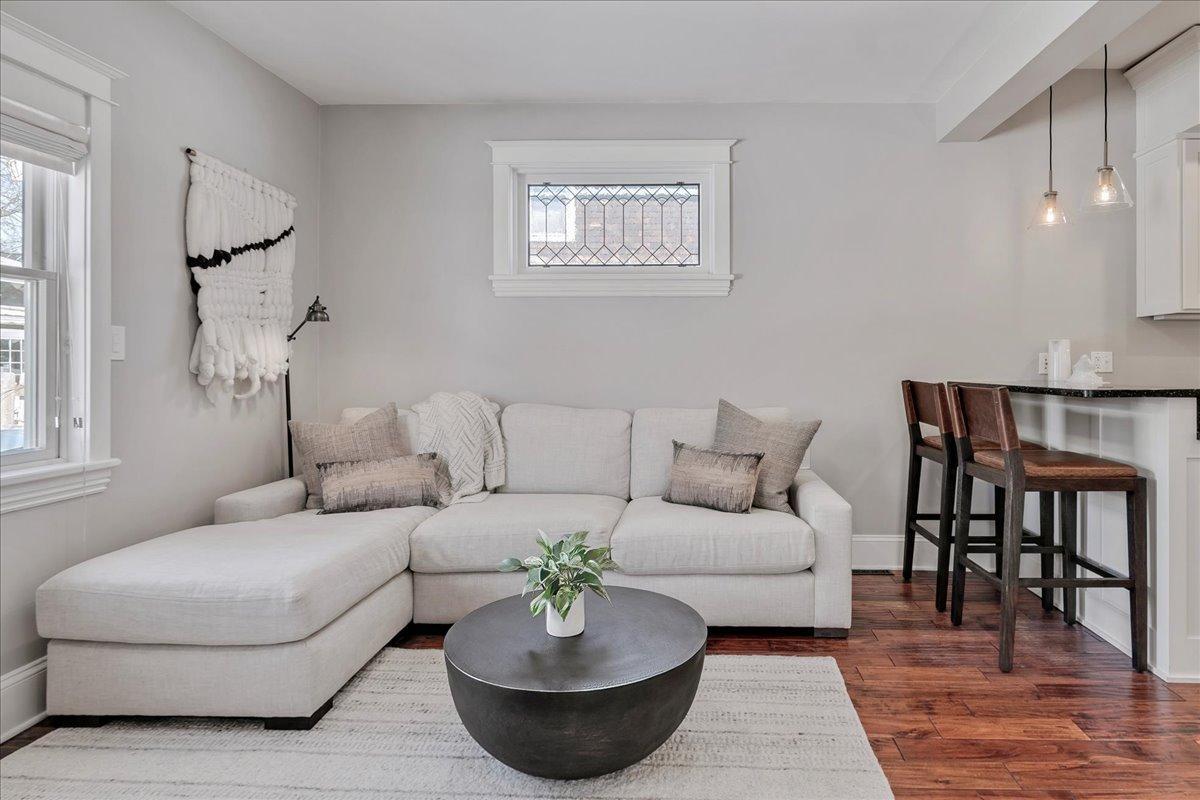4050 Linden Hills Boulevard
