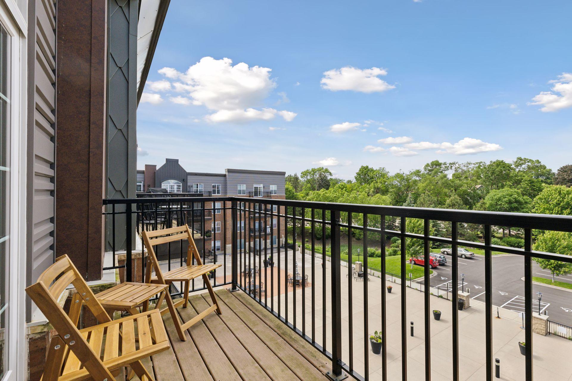 1800 Graham Avenue Unit: 403