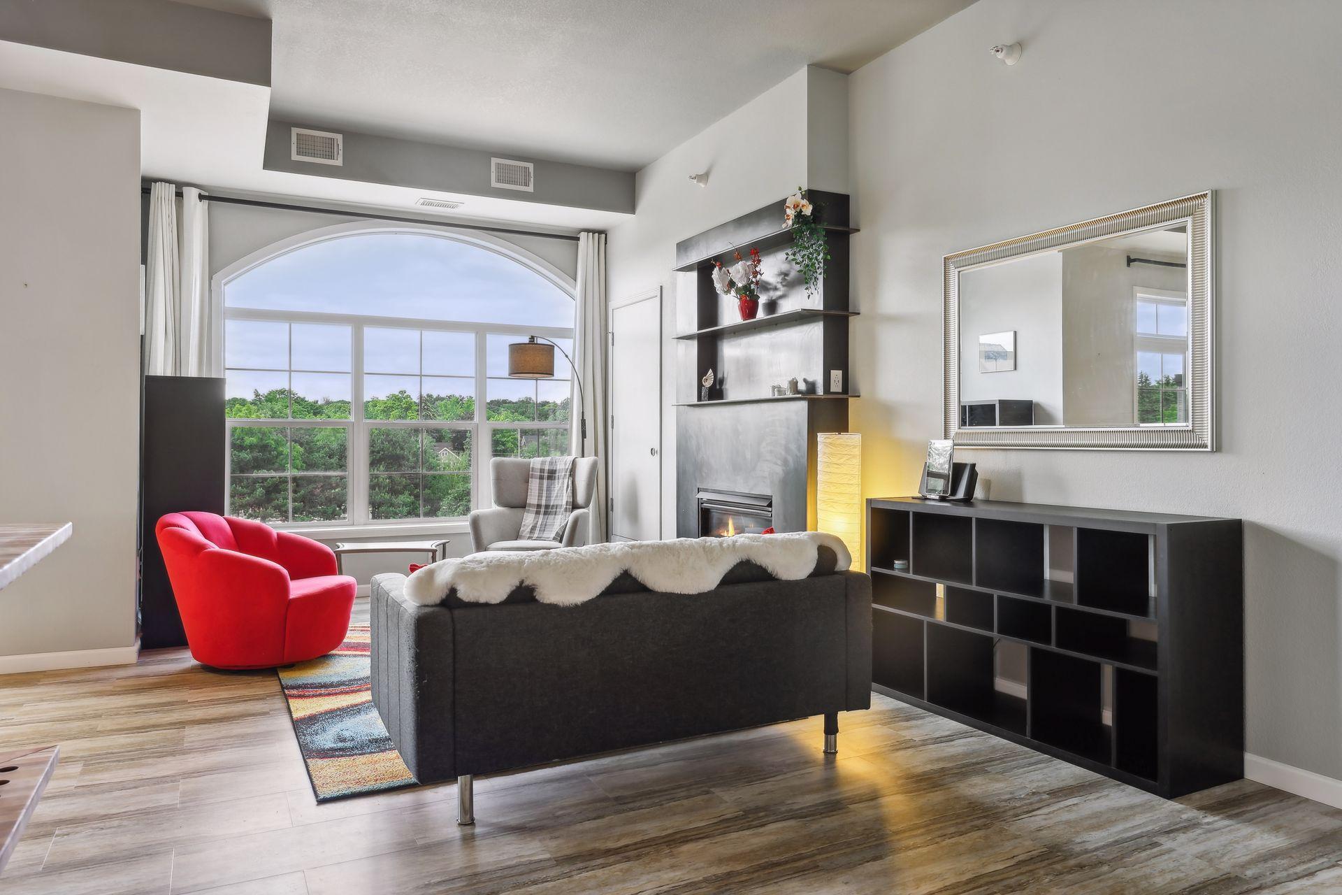 1800 Graham Avenue Unit: 403