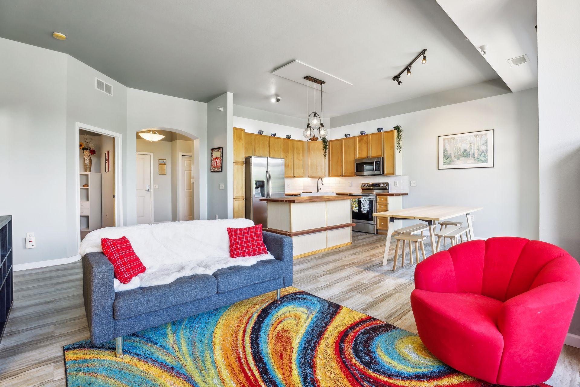 1800 Graham Avenue Unit: 403