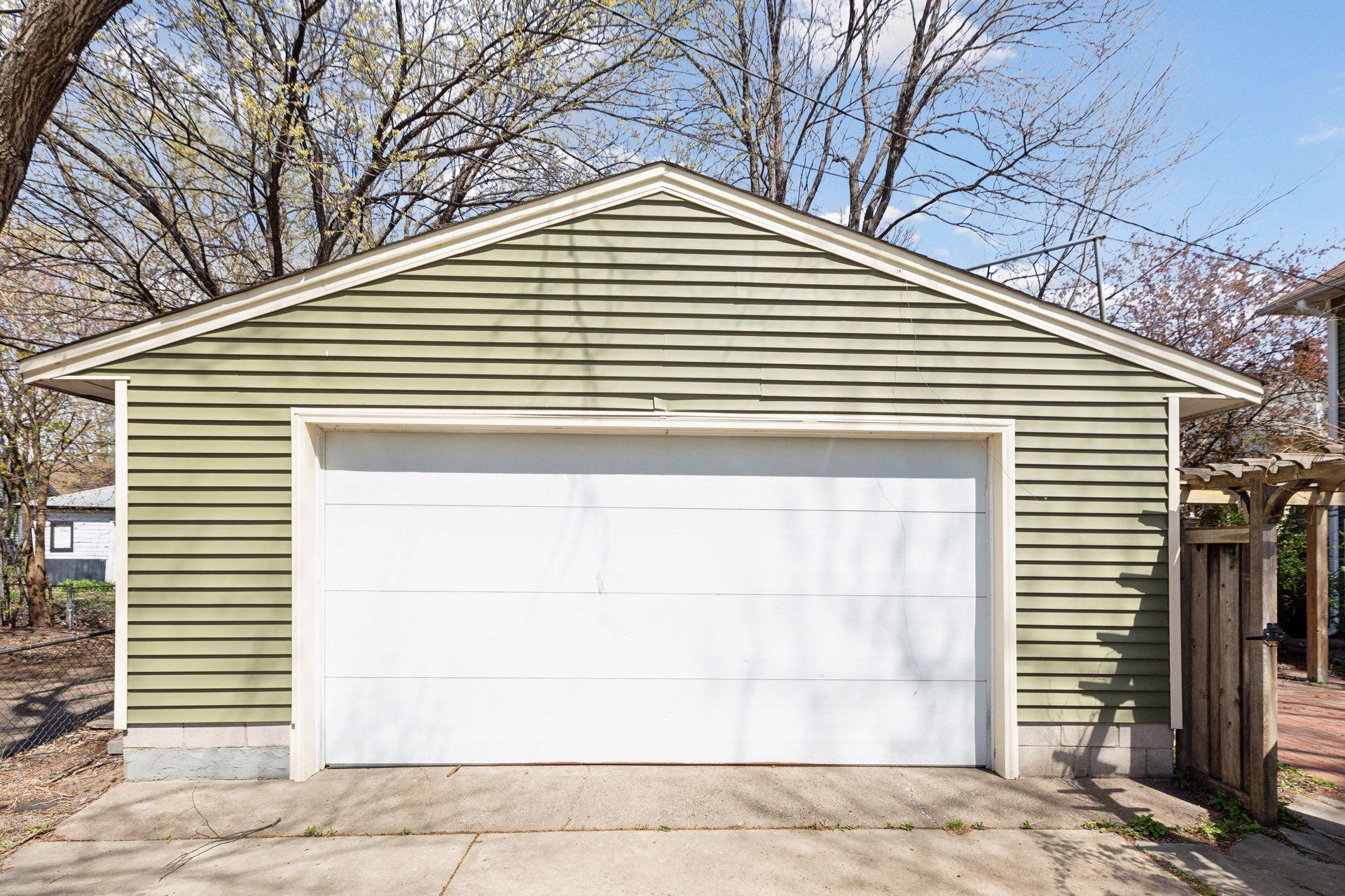 1063 Albemarle Street