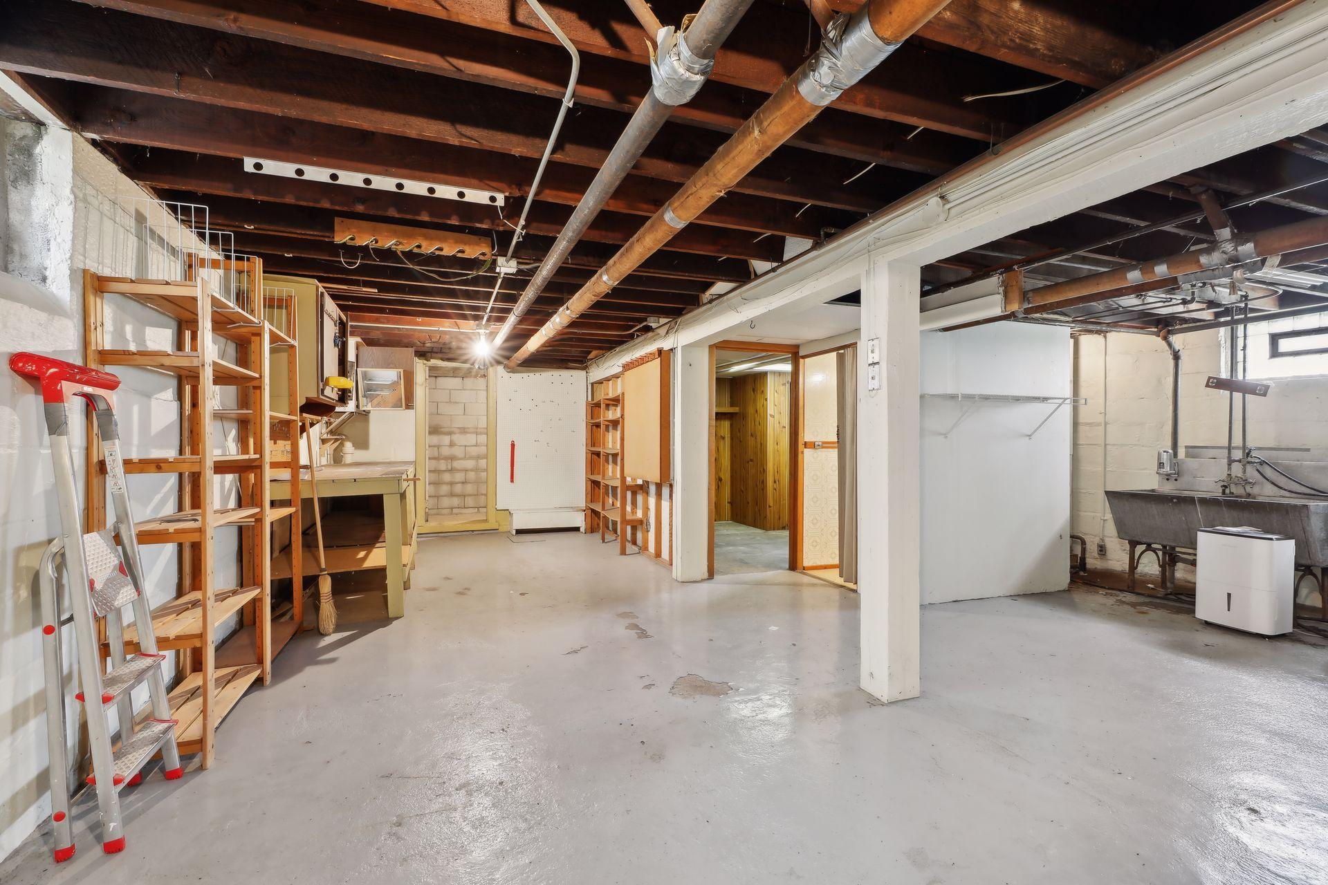 1063 Albemarle Street