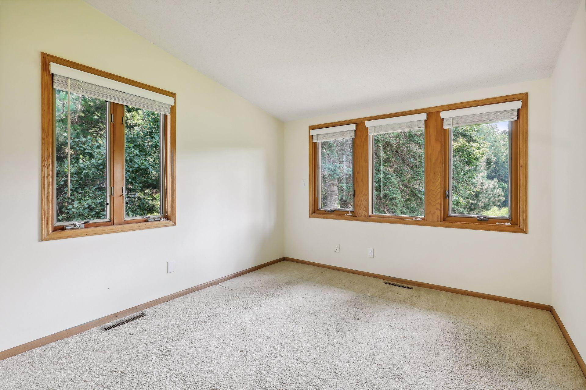 1455 Lone Oak Lane
