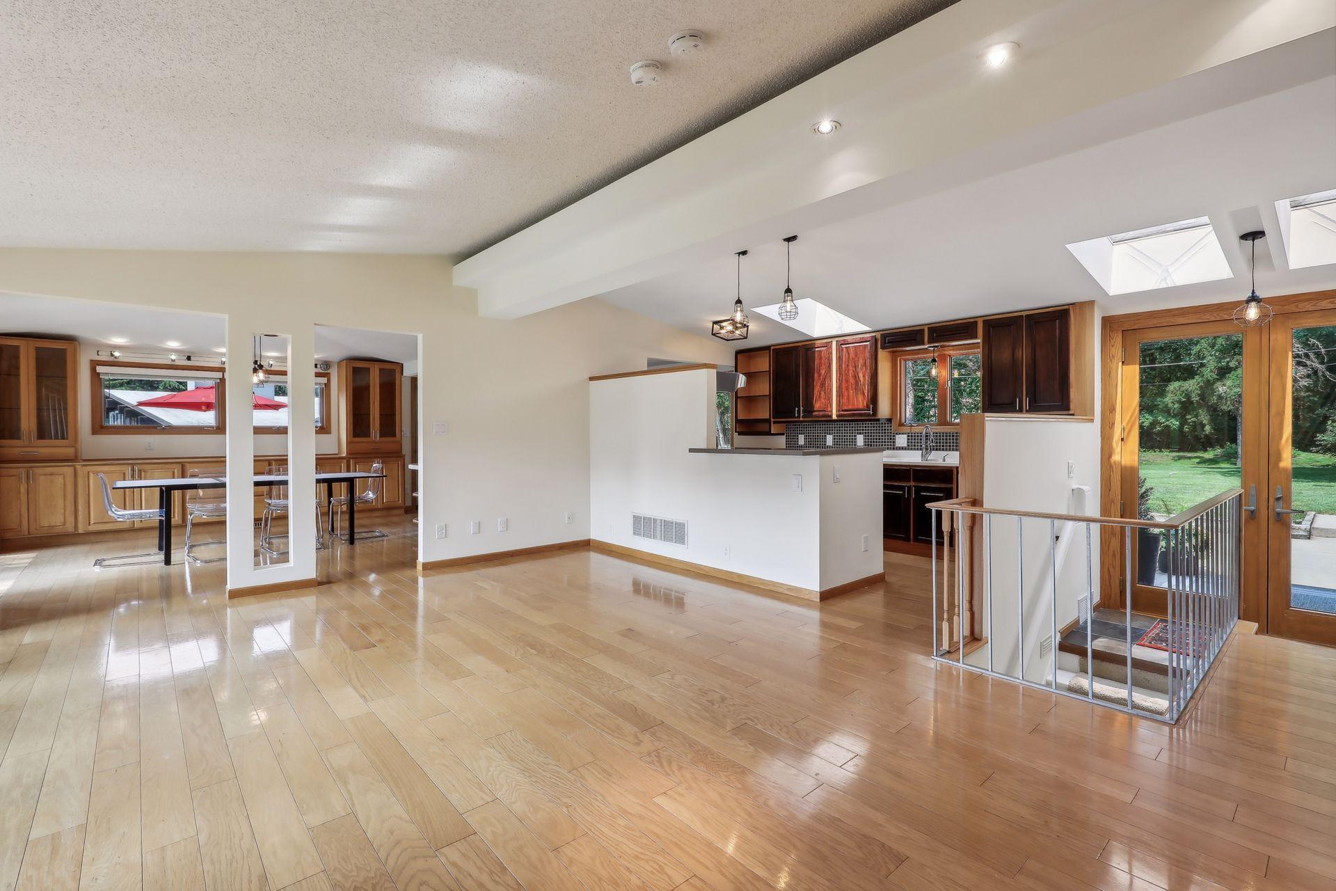 1455 Lone Oak Lane