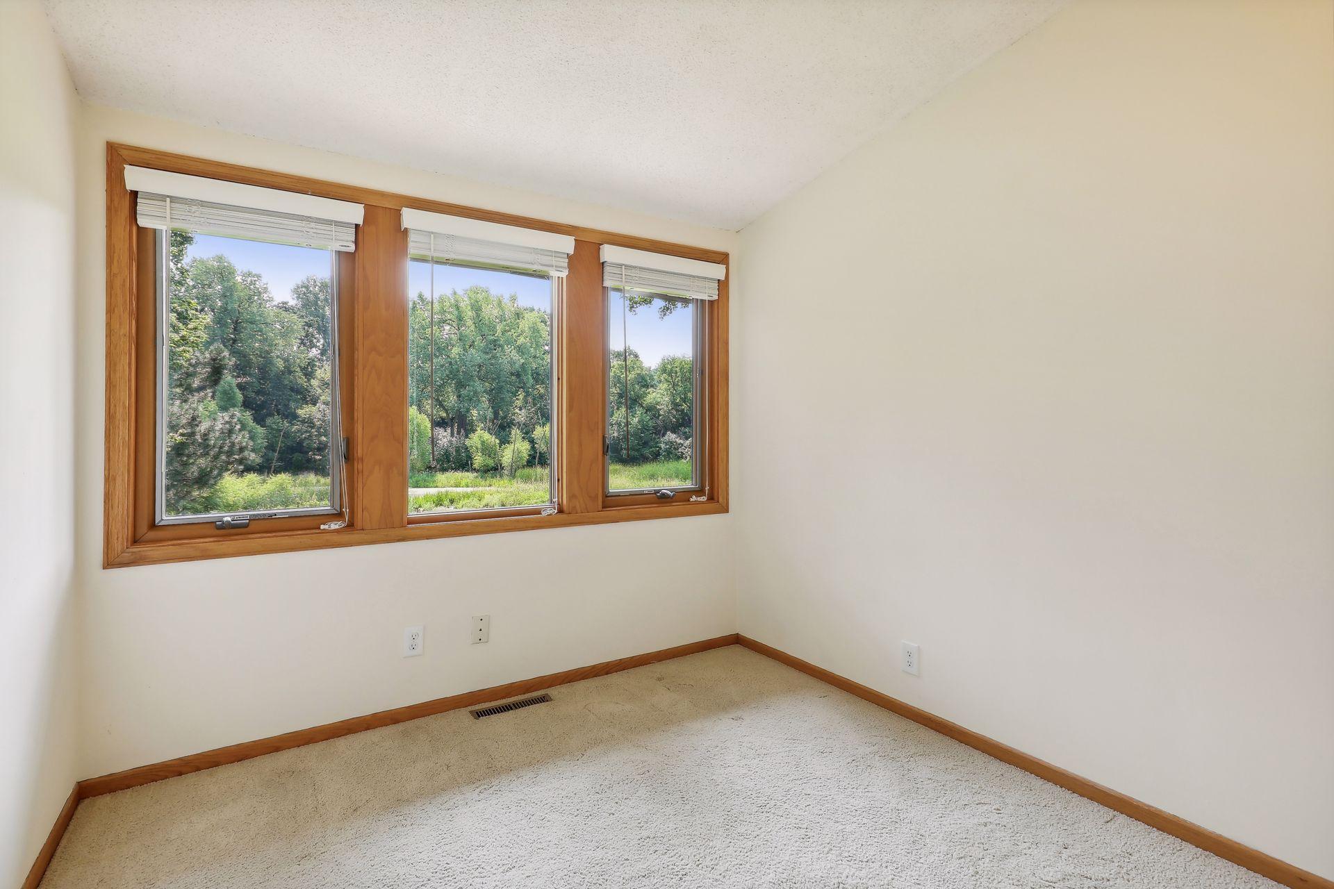 1455 Lone Oak Lane