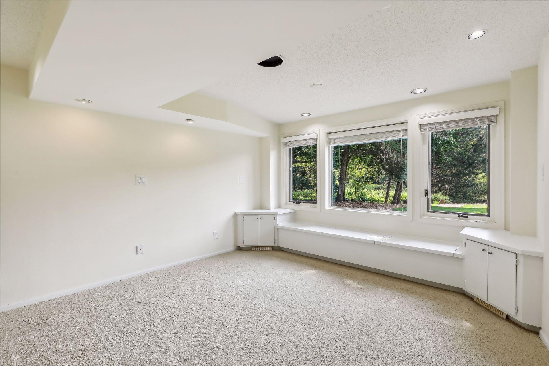 1455 Lone Oak Lane
