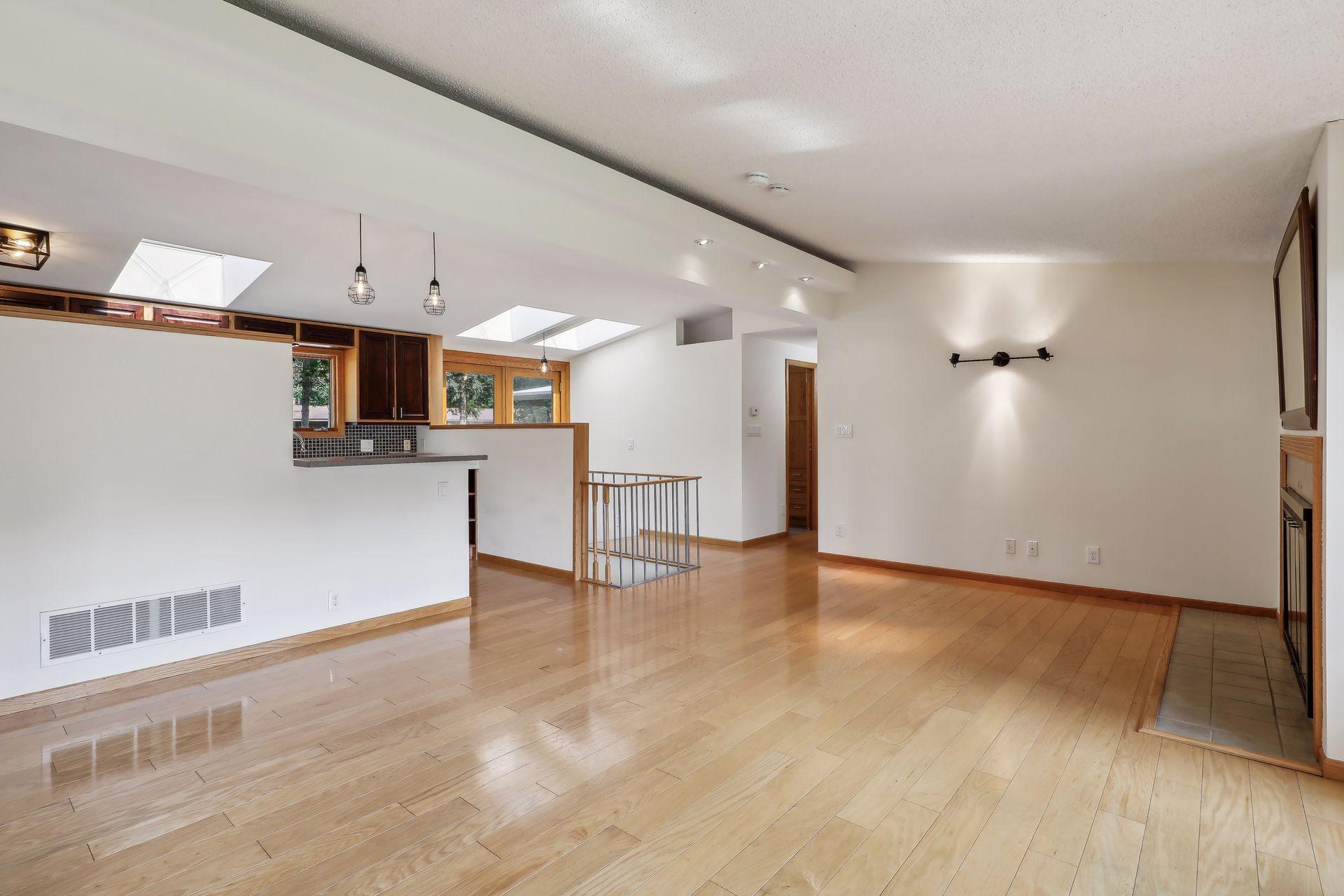 1455 Lone Oak Lane